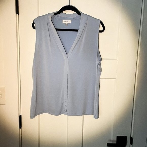 Calvin Klein Light Blue XL Tank Top in Great Condition - Picture 1 of 3